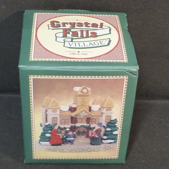 Crystal Falls Village Town Hall - Picture 3 of 4